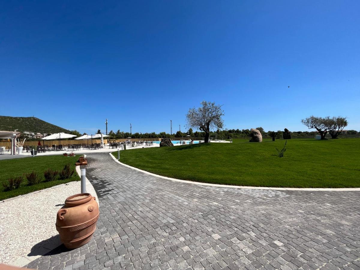 Hotel S'Arena Beach La Caletta Eksteriør billede