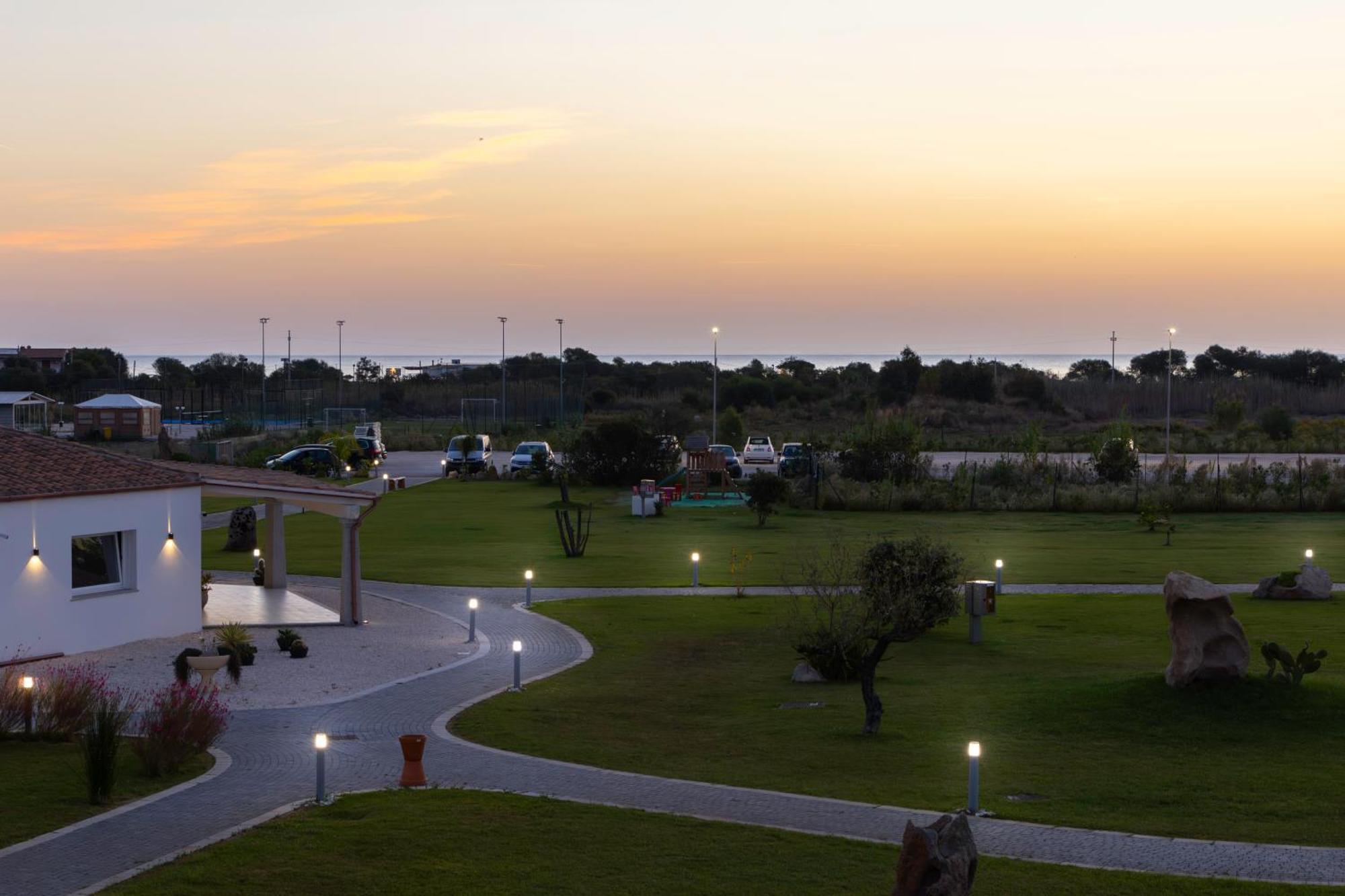 Hotel S'Arena Beach La Caletta Eksteriør billede